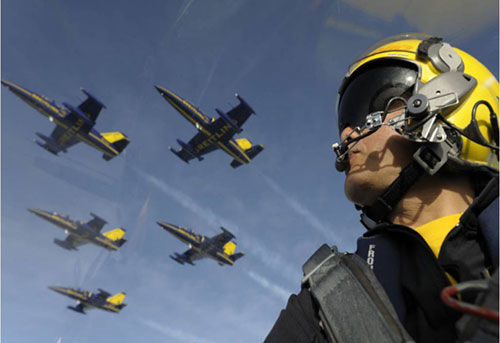 Breitling Jet Team Farewells to the Sky on the 7-th Al Ain Aerobatic Show 2010